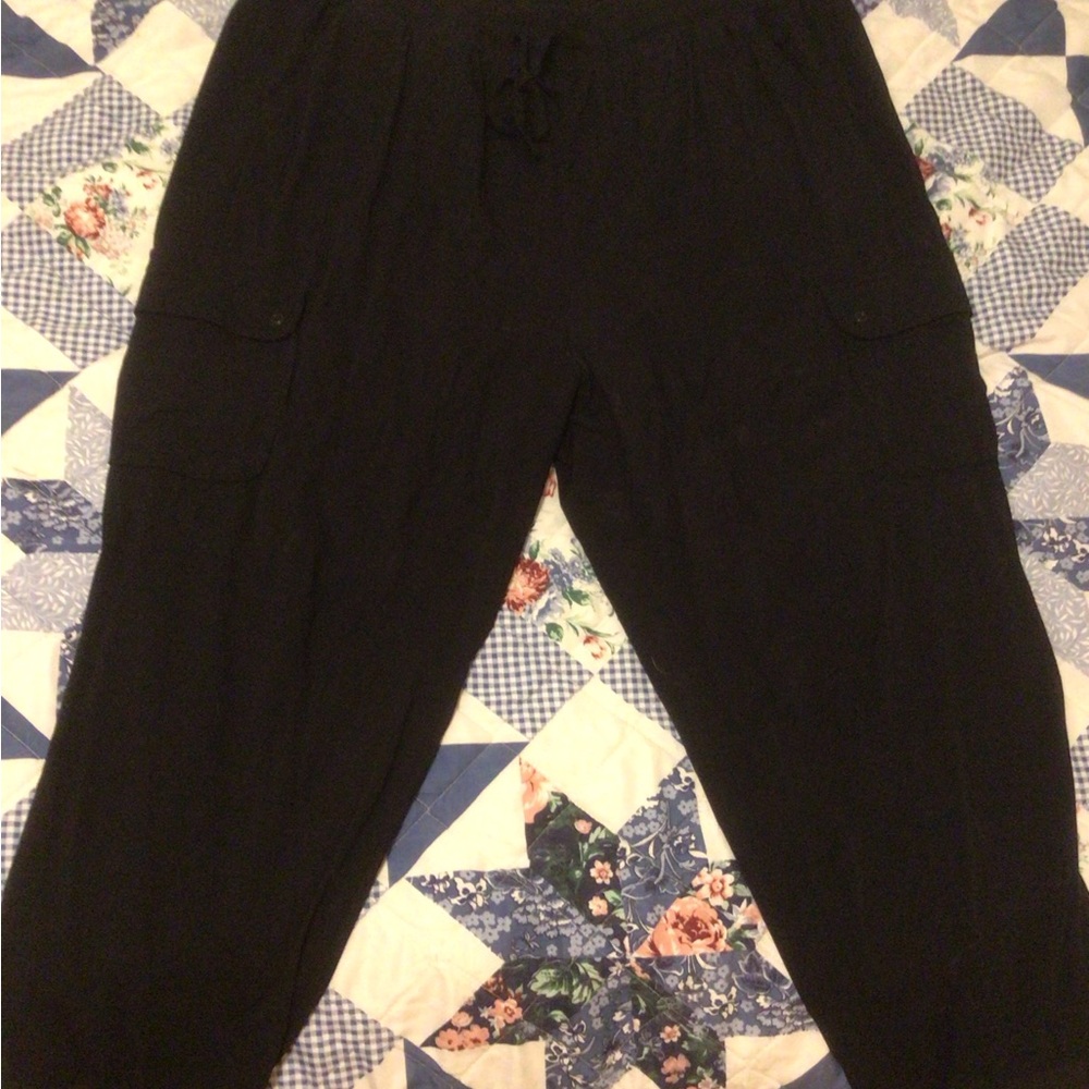 Torrid cargo pocket pant size 3